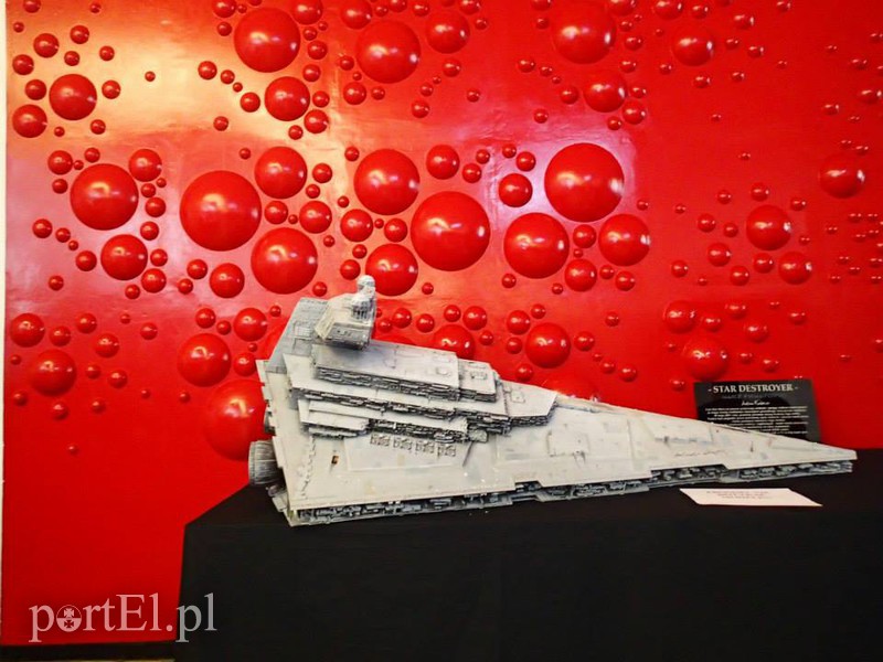 Star Destroyer autorstwa Adama Kuleszy