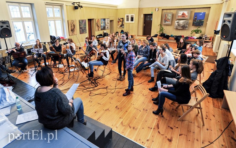  Będą kolędować na znaną i nieznaną nutę zdjęcie nr 117983