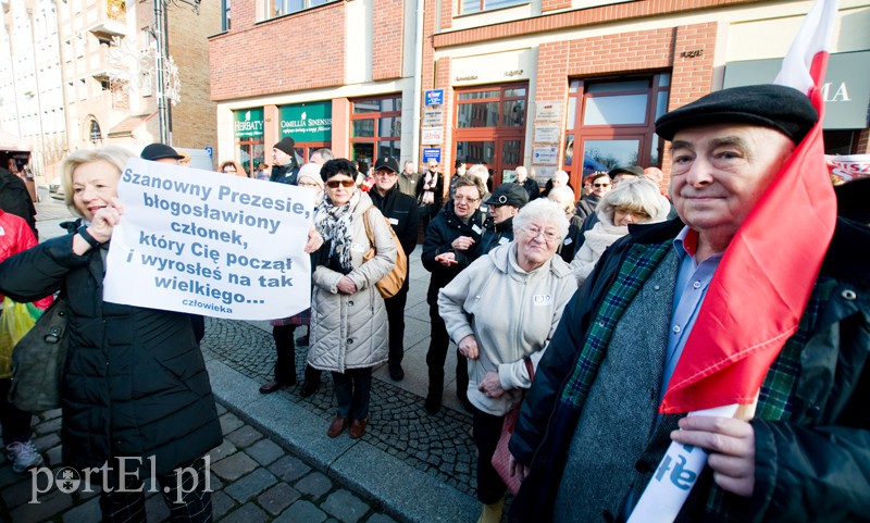 Demonstracja po elbląsku, czyli pikieta KOD zdjęcie nr 118839