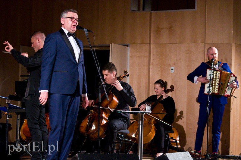 Artur Andrus rozbawił Elbląg do łez zdjęcie nr 124543