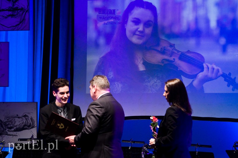  Kultura potrzebuje pieniędzy zdjęcie nr 125450