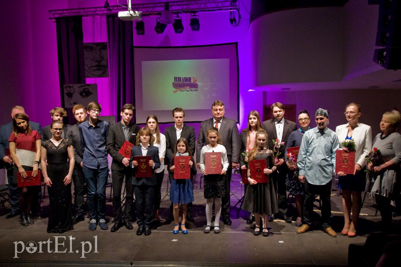  Kultura potrzebuje pieniędzy zdjęcie nr 125458