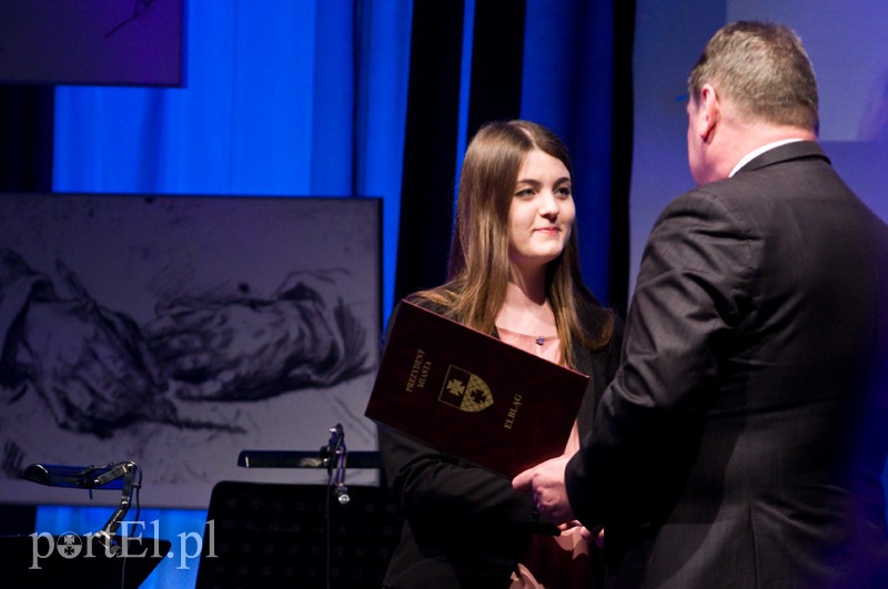  Kultura potrzebuje pieniędzy zdjęcie nr 125447