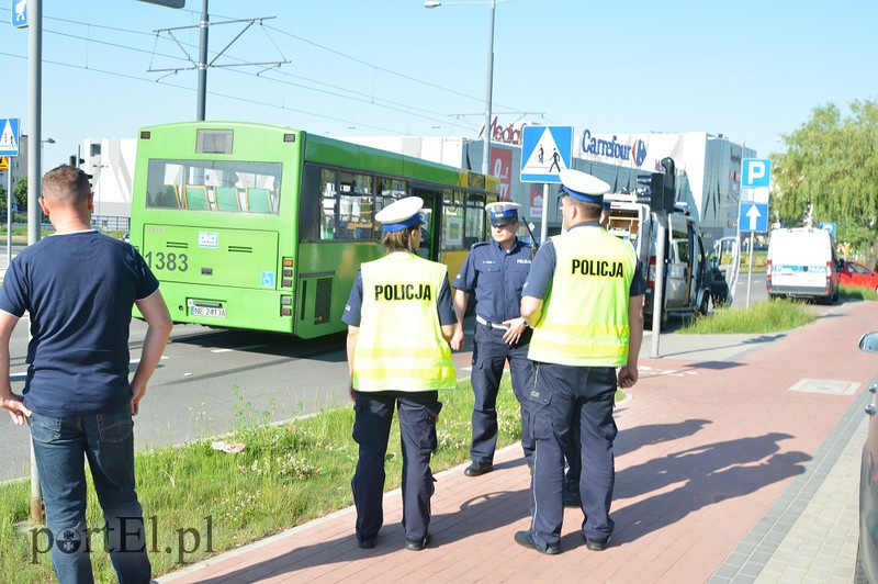 Elbląg Miejski autobus potrącił rowerzystkę