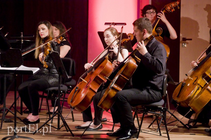 Miłość niejeden ma dźwięk zdjęcie nr 130109