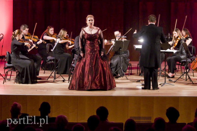 Miłość niejeden ma dźwięk zdjęcie nr 130107