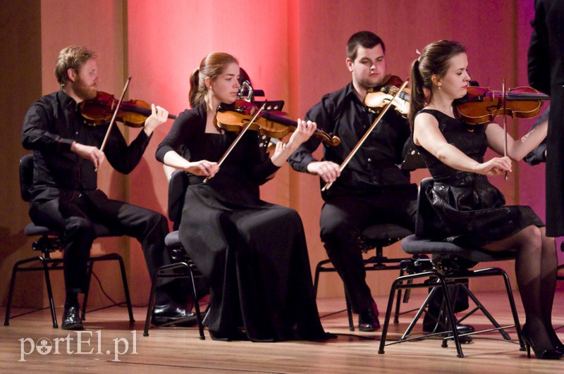 Miłość niejeden ma dźwięk zdjęcie nr 130104