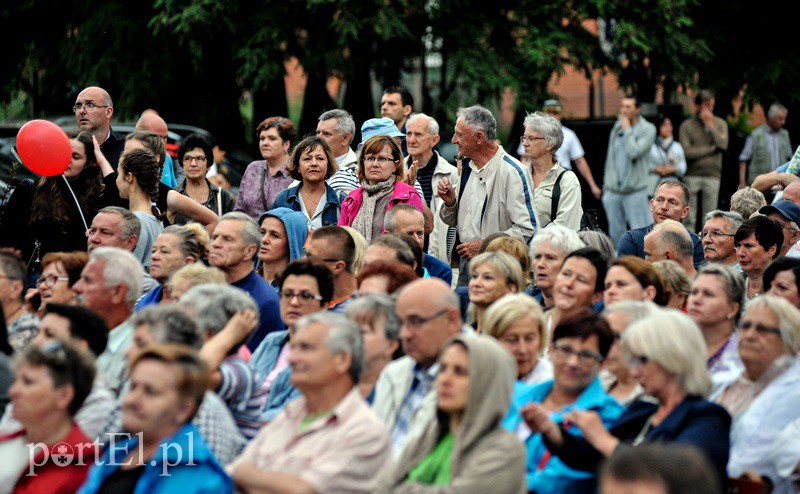 Cygański koncert w deszczu zdjęcie nr 131434