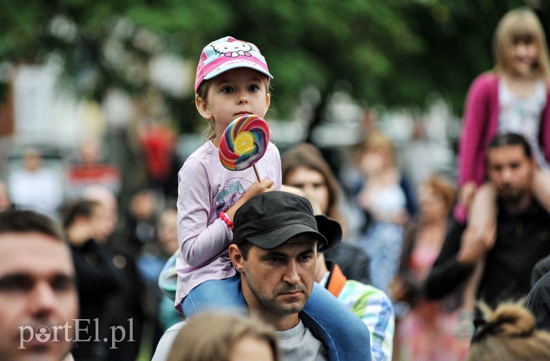 Cygański koncert w deszczu zdjęcie nr 131444