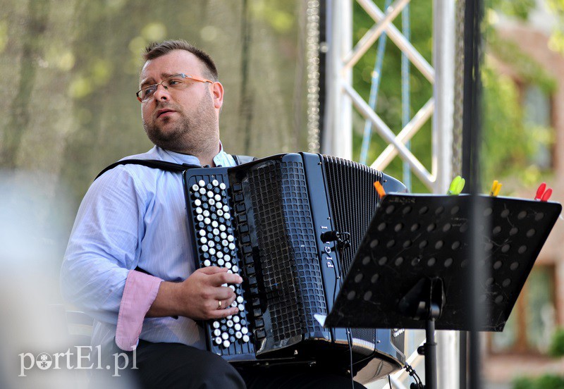 Wiersze i muzyka pod katedrą zdjęcie nr 131622