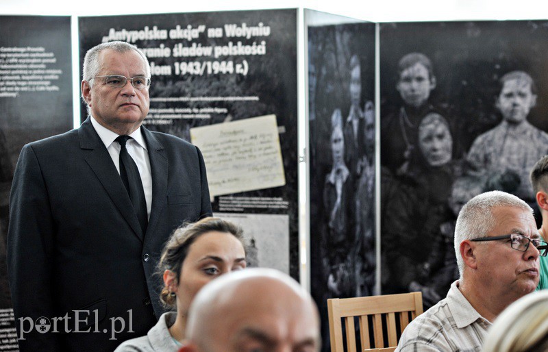 Wystawa w klubie garnizonowym zdjęcie nr 132072