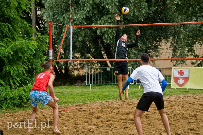 Olsztynianie najlepsi na elbląskiej plaży zdjęcie nr 132181