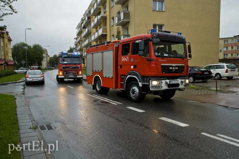  Wjechał w budynek przy Traugutta zdjęcie nr 132381