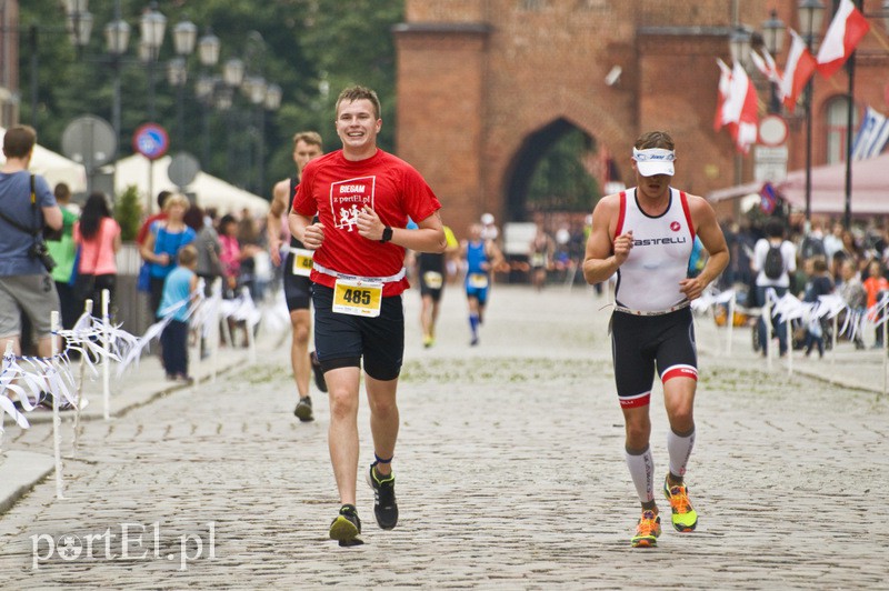  Ludzie z żelaza opanowali Elbląg zdjęcie nr 132547