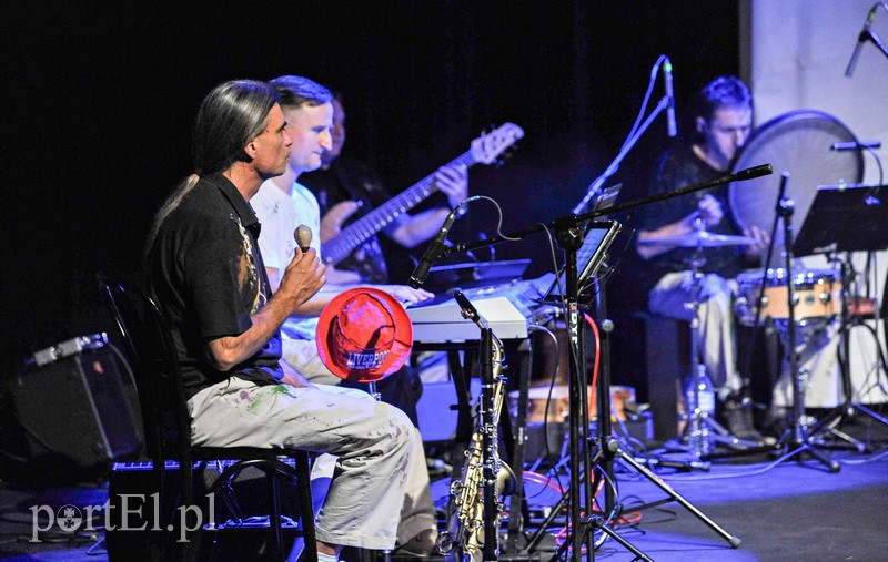 Kaszana zdalnie sterowana, czyli noc pełna refleksji zdjęcie nr 134285