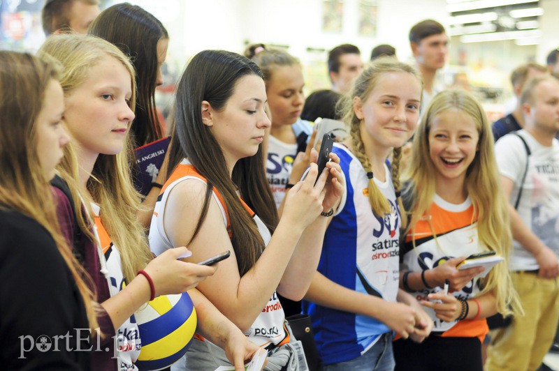 Siatkarskie autografy poszły w ruch zdjęcie nr 135499