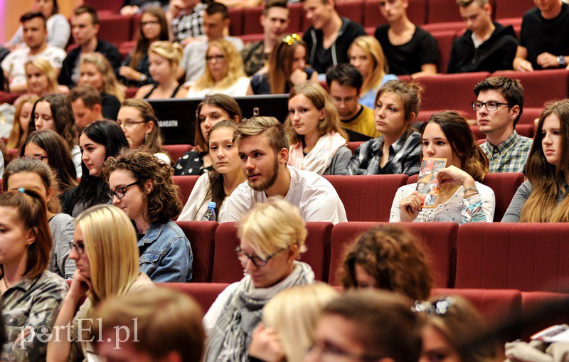 Maturzyści poważnie uzależnią się od muzyki poważnej zdjęcie nr 136406