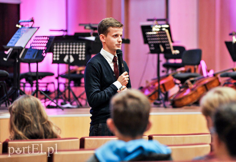 Maturzyści poważnie uzależnią się od muzyki poważnej zdjęcie nr 136411