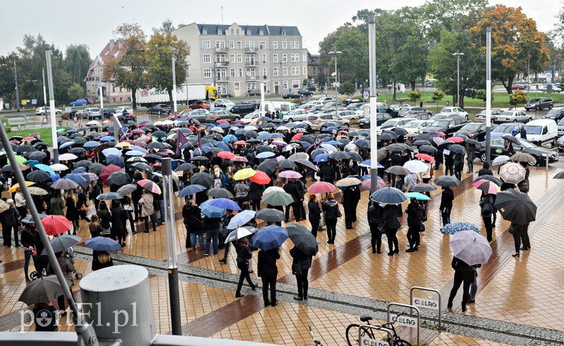 Milczący protest, głośny krzyk zdjęcie nr 137187