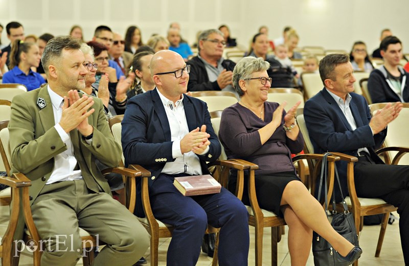 Fundacja Elbląg rozdała stypendia zdjęcie nr 138323