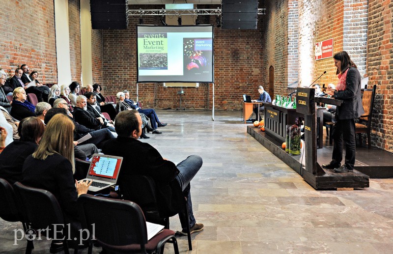 Kultura zaczyna dzielić ludzi zdjęcie nr 138491