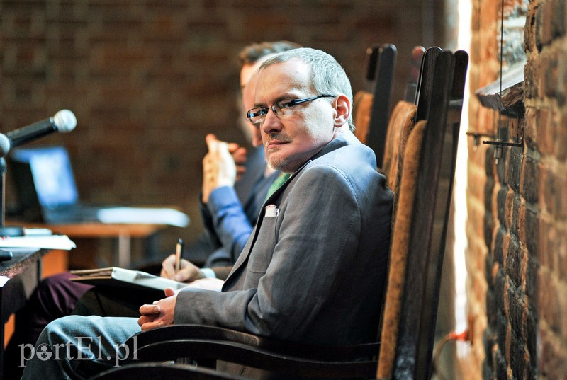 Kultura zaczyna dzielić ludzi zdjęcie nr 138495