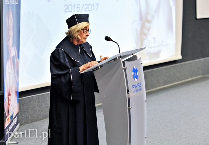 Mali studenci w krainie nauki zdjęcie nr 138631
