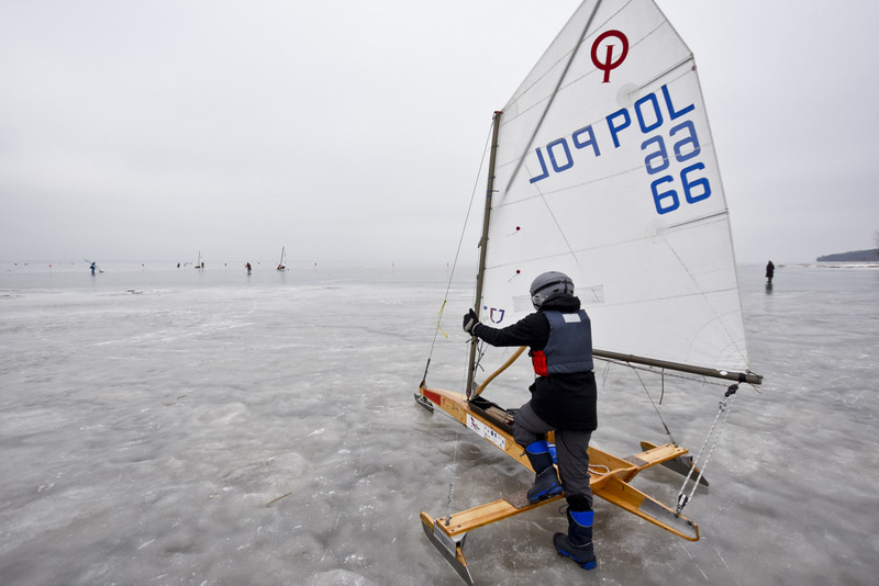 Elbląg Adrenalina niesiona wiatrem, żaglem i płozami