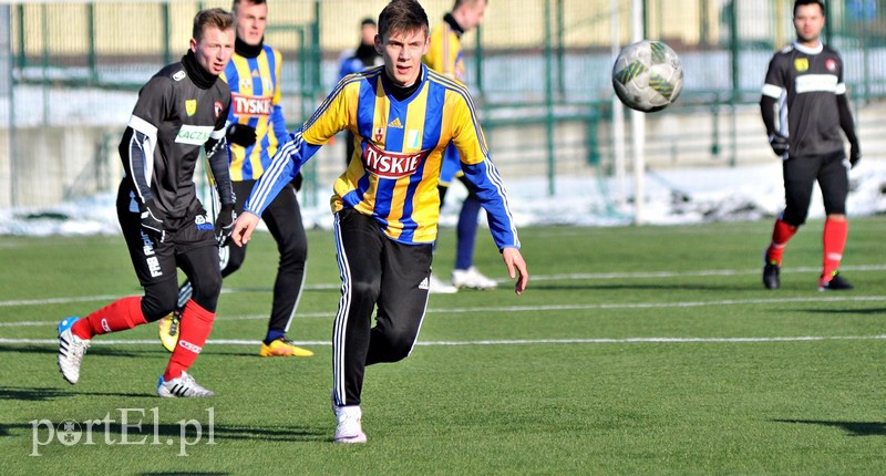 Olimpia poległa w starciu z Huraganem zdjęcie nr 145636
