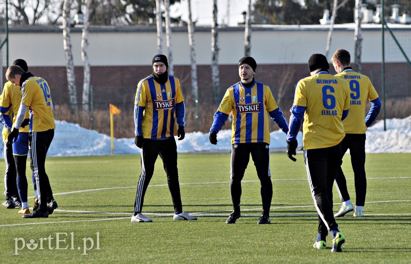 Olimpia poległa w starciu z Huraganem zdjęcie nr 145641