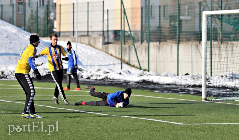 Olimpia poległa w starciu z Huraganem zdjęcie nr 145654