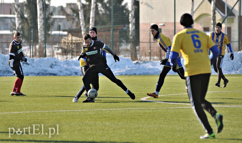 Olimpia poległa w starciu z Huraganem zdjęcie nr 145652