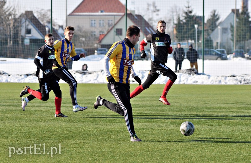 Olimpia poległa w starciu z Huraganem zdjęcie nr 145648
