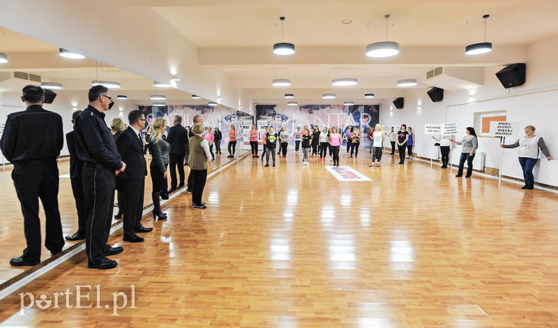 Tańcem w przemoc zdjęcie nr 145807