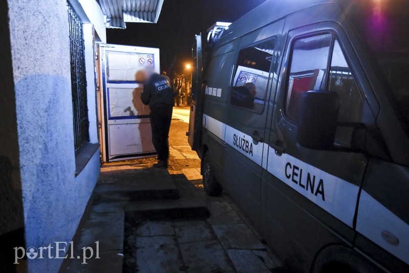 Celnicy uderzyli w punkt. Koniec gry zdjęcie nr 146178