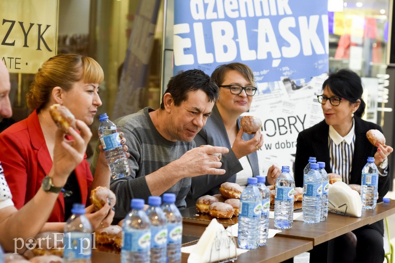 Zjeść górę pączków zdjęcie nr 146196