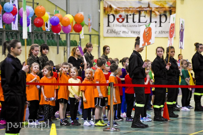 Jabłka rywalizowały z mandarynkami zdjęcie nr 147202