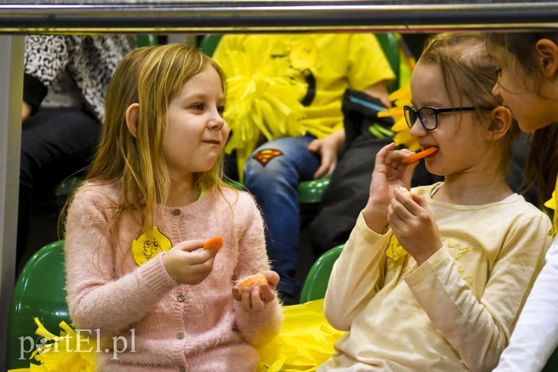 Jabłka rywalizowały z mandarynkami zdjęcie nr 147212