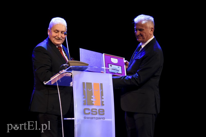 Światowid na dwie piątki zdjęcie nr 147824