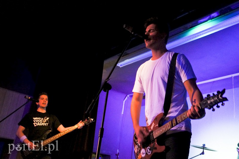 Rock i punk na jednej scenie zdjęcie nr 147874