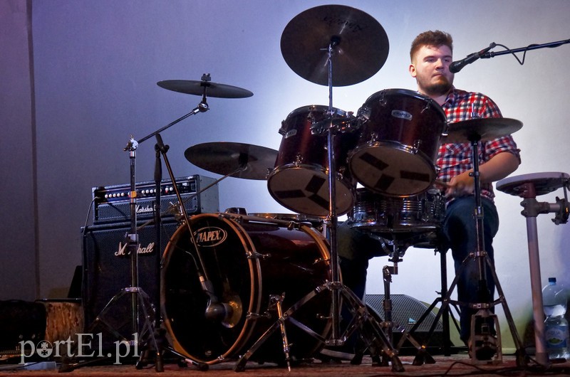 Rock i punk na jednej scenie zdjęcie nr 147864