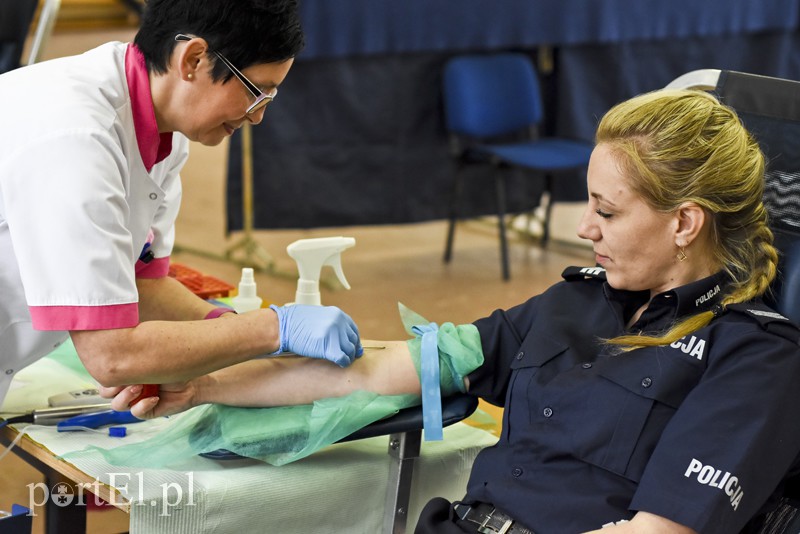 W komendzie polała się krew zdjęcie nr 148074