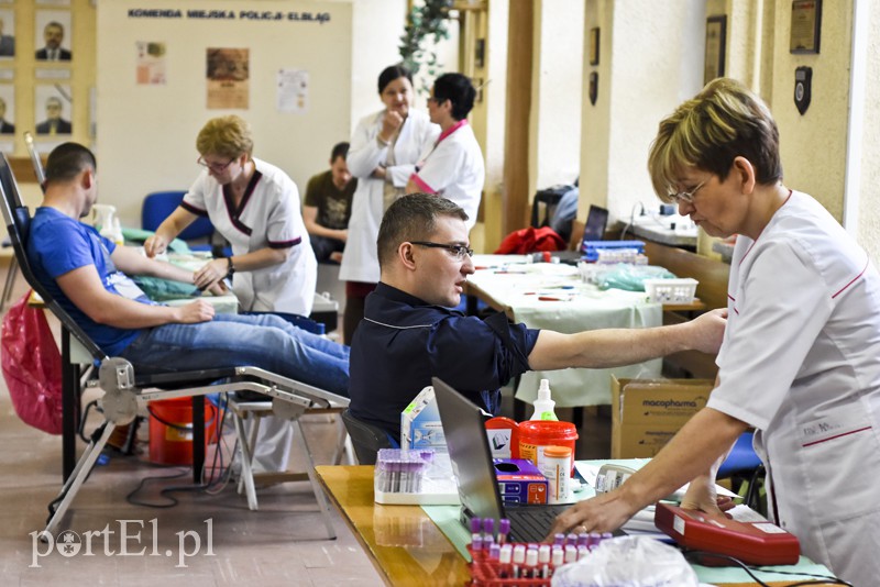 W komendzie polała się krew zdjęcie nr 148081