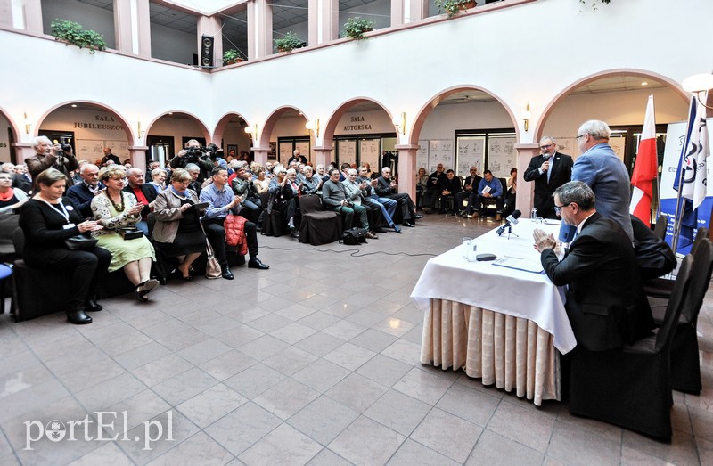 Elbląg Jak generał z generałem