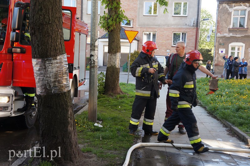 Pożar sklepu przy Ogrodowej zdjęcie nr 151645