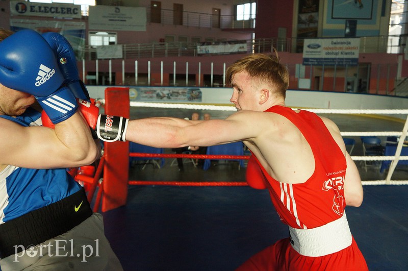 Niezły boks na lodowisku zdjęcie nr 151829