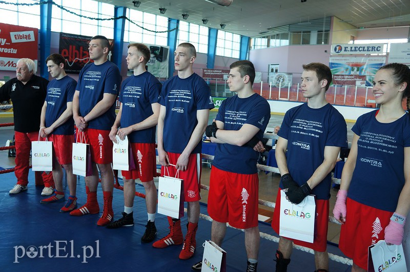 Niezły boks na lodowisku zdjęcie nr 151809