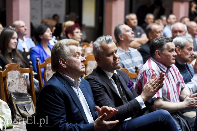 O samorządach, 500 + i prężeniu muskułów zdjęcie nr 152017