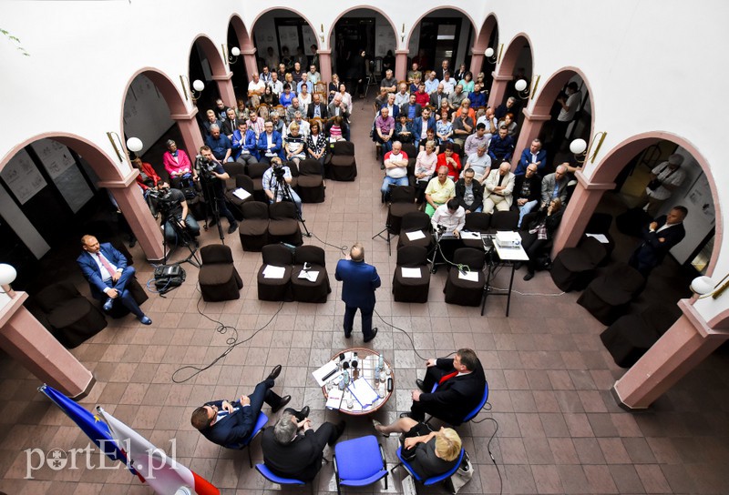 O samorządach, 500 + i prężeniu muskułów zdjęcie nr 152035