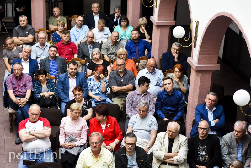 O samorządach, 500 + i prężeniu muskułów zdjęcie nr 152036